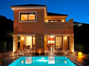 ST. JOHN VILLAS & SPA