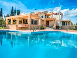 VILLA ASTARTE MACHAIRADO