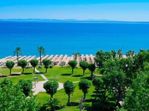 CRONWELL PLATAMON RESORT