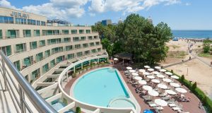 ЖЕРАВИ БИЙЧ 