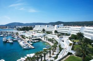 ALTINYUNUS RESORT AND THERMAL HOTEL