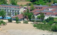 APERION BEACH HOTEL - SIDE