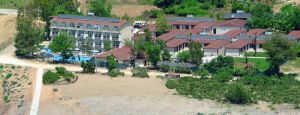 APERION BEACH HOTEL - SIDE