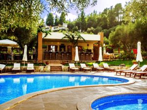 KASSANDRA VILLAGE LUXURY RESORT
