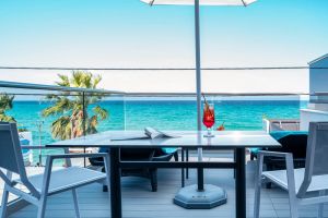 EMILYS LUXURY SUITES