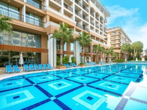 CLUB SUN HEAVEN FAMILY SPA