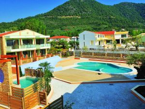 ALEXANDRA GOLDEN BOUTIQUE HOTEL- BB/HB