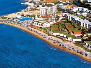 AQUIS ARINA SAND HOTEL