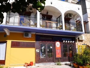 CAPTAINS BEACH LUXURY APARTMENTS - RR