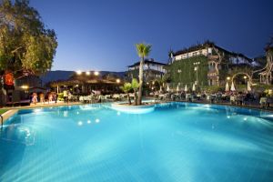 CLUB TITAN HOTEL
