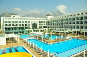 KARMIR RESORT & SPA