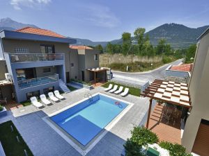 MARYS RESIDENCE SUITES AND LUXURY