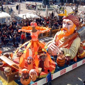 Карнавал в Ксанти с Луксозен автобус