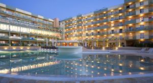 ARITI GRAND HOTEL - BB/HB