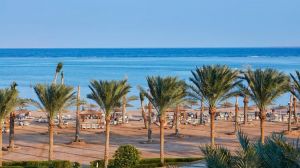 Coral Sea Water World Resort