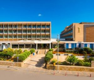 I-Resort Beach Hotel & Spa