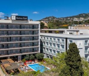 Aqua Bertran Park (Adults Recommended)